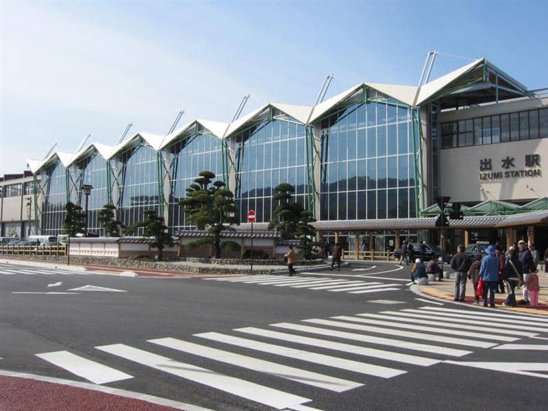 出水駅施設