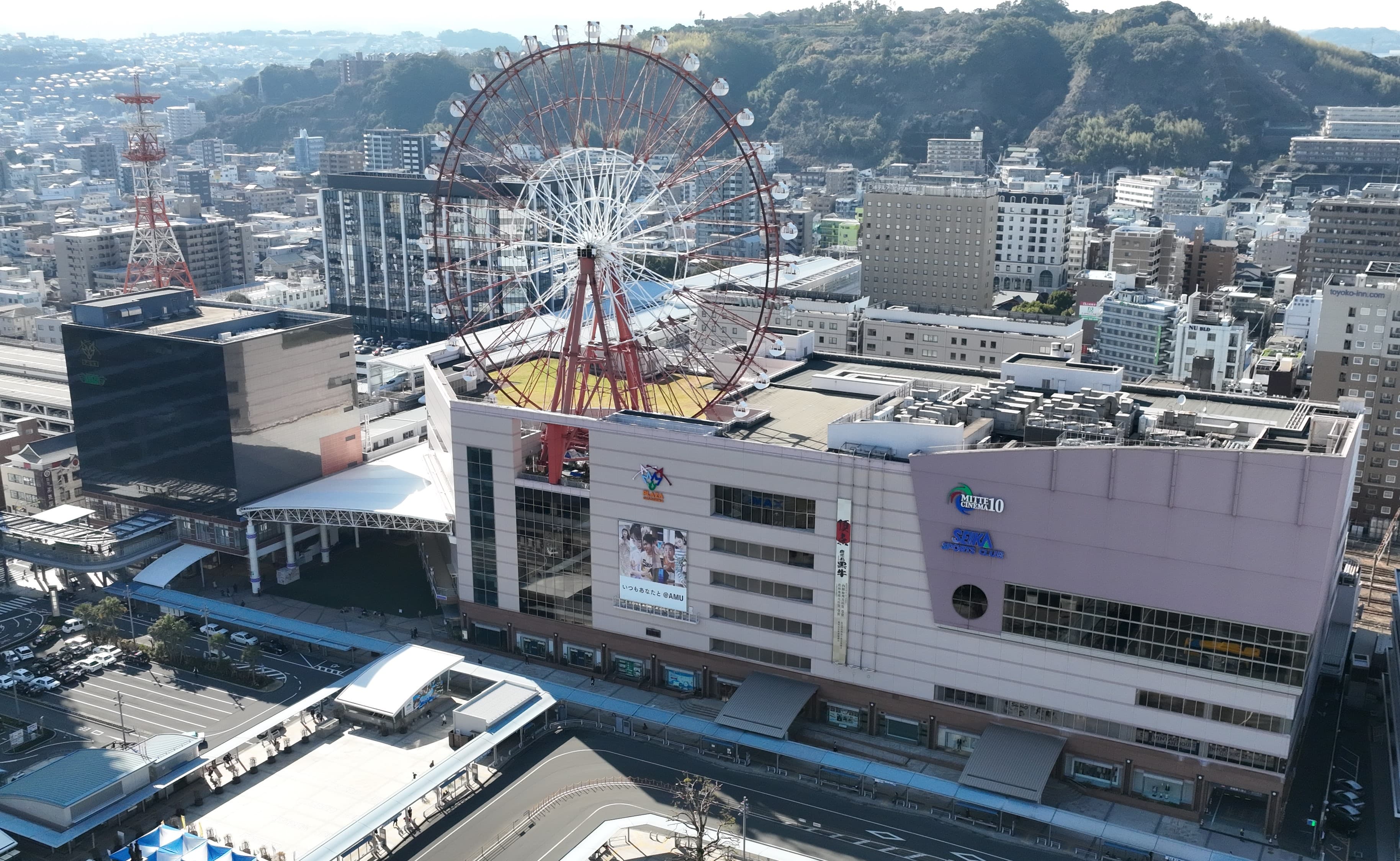 広々とした大型スペース。キャラクターやファッション関係の雑貨の催事に適した2F吹き抜けポップアップスペース2