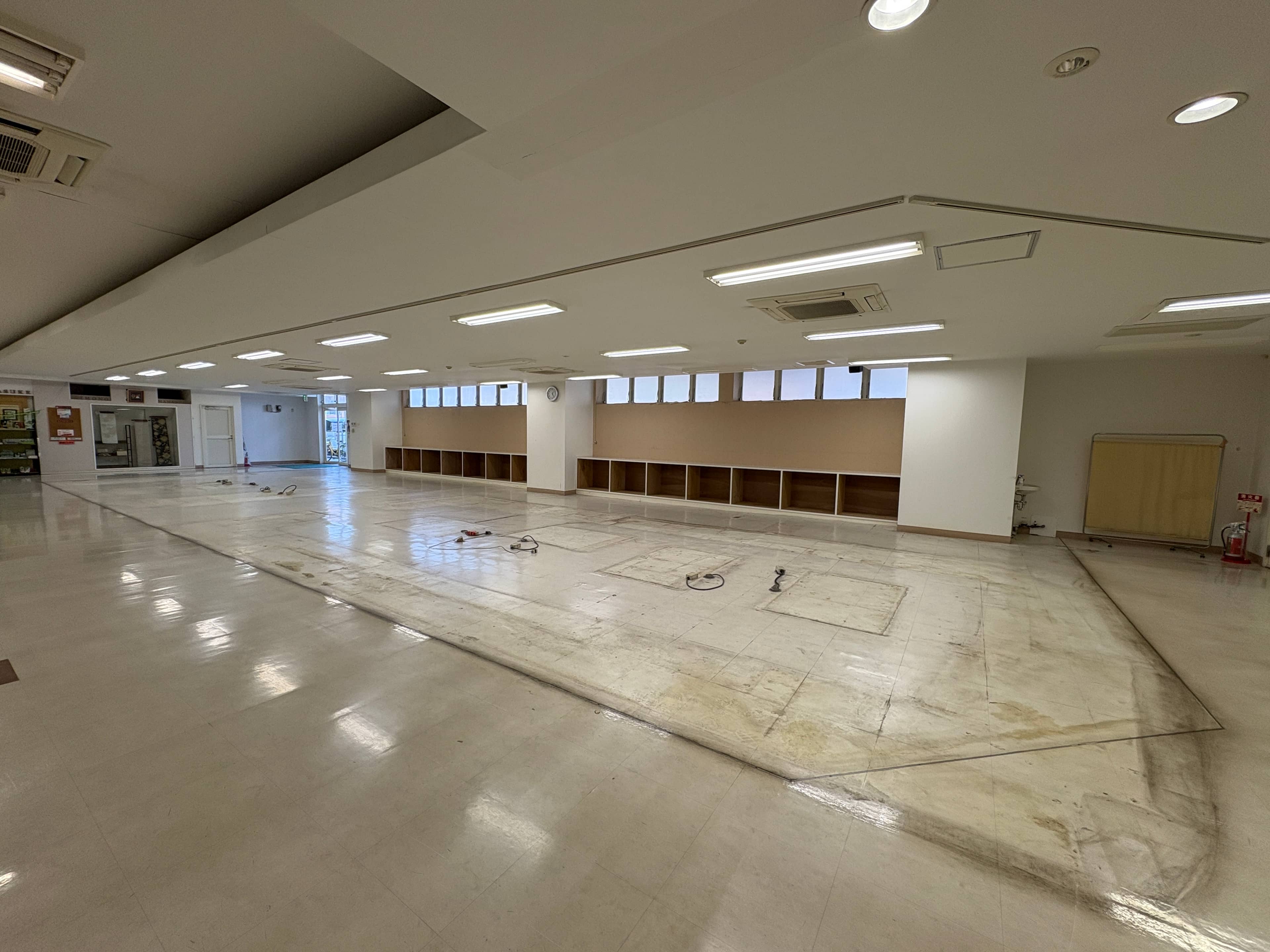 101区画(物販、及びサービス募集中区画)
